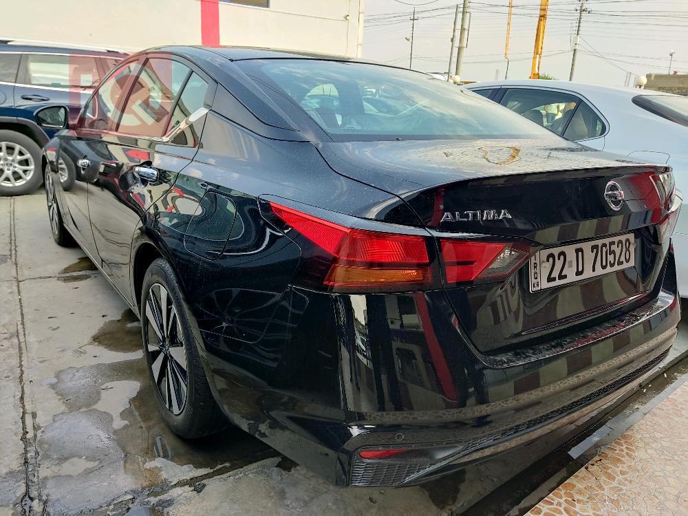 Nissan Altima
